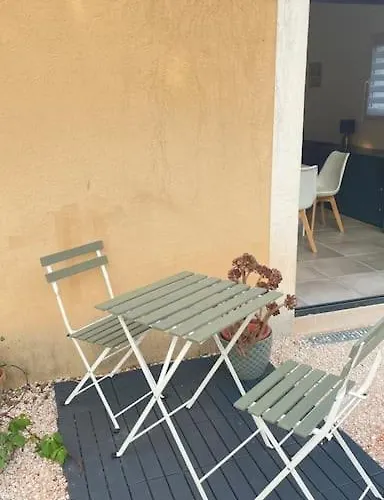 Studio A Sollies Pont
